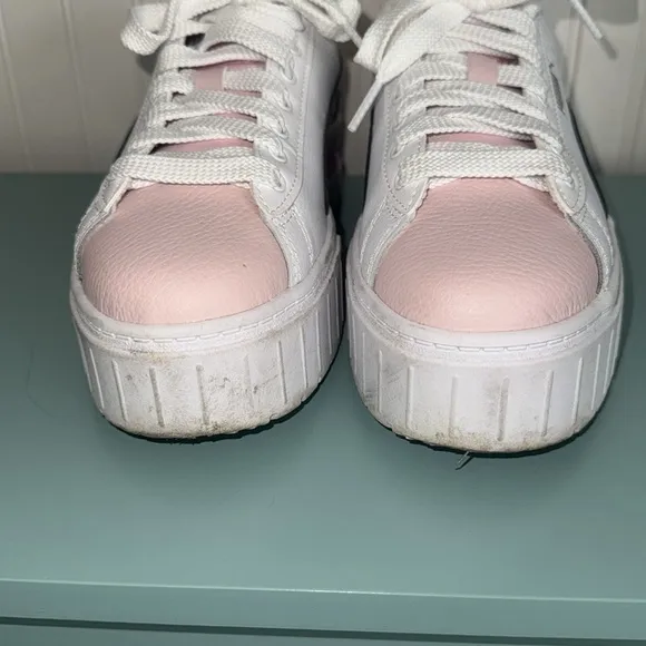 Mayze Aurora Lace Up Sneakers