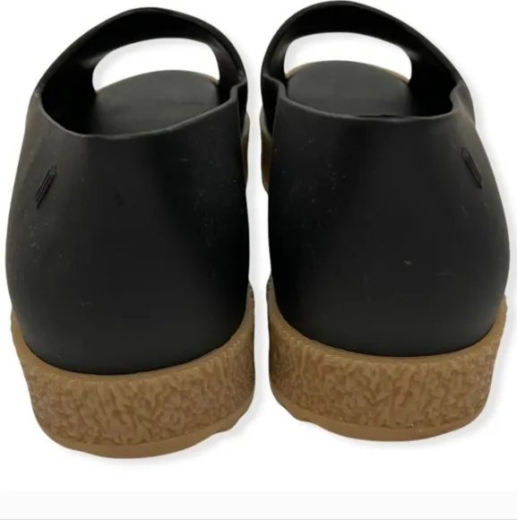 Melissa Puzzle Peep-Toe Flats size 6