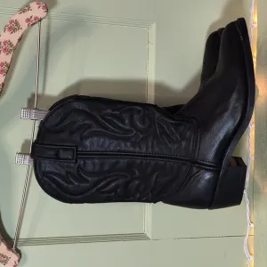Men's All Black 9½ Steel Tipped Calf High Leather Unbranded Cowboy Boots