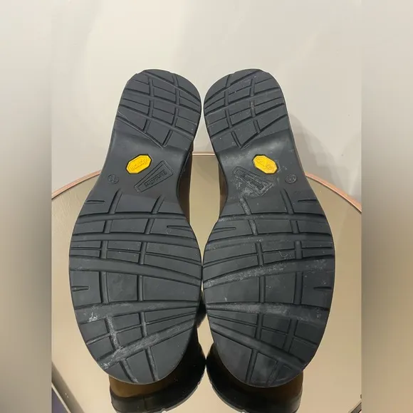 MEN'S ALL-TERRAIN THERMAL CHELSEA BOOTS VIBRAM Sz 11
