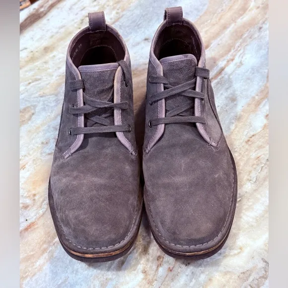 Men’s JOHN VARVATOS Star USA hipster suede chukka boots. Size 11