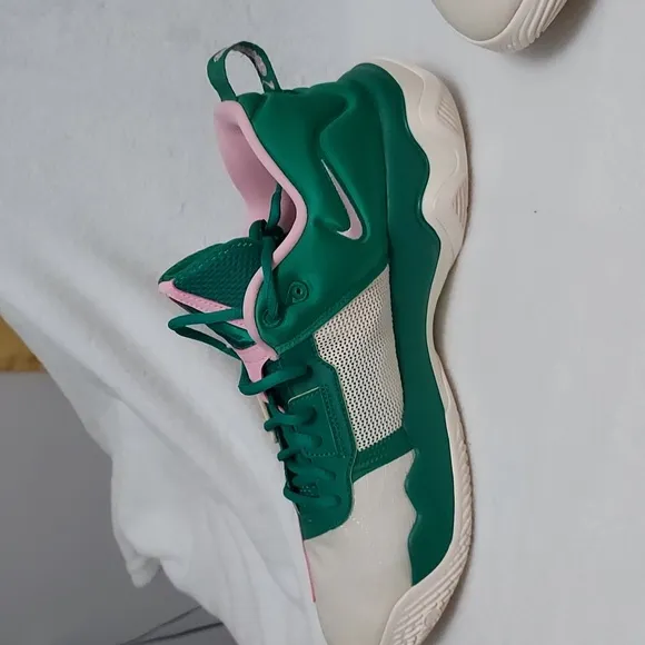 Mens Nike Giannis Immortality sneakers