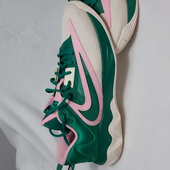 Mens Nike Giannis Immortality sneakers
