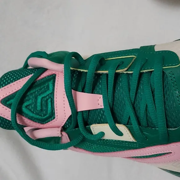 Mens Nike Giannis Immortality sneakers