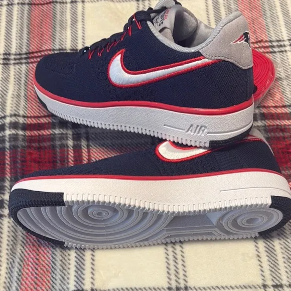 Mens Nike Robert Kraft x Air Force 1 Ultra Flyknit Low New England Patriots 2022