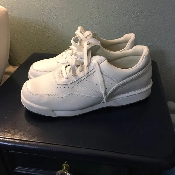 Men's Rockport Prowalker NWOT