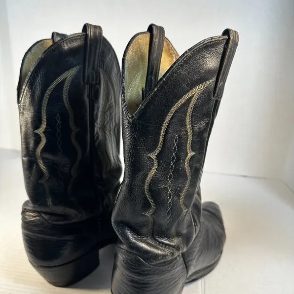 Men's size 10.5 Black Leather Boots