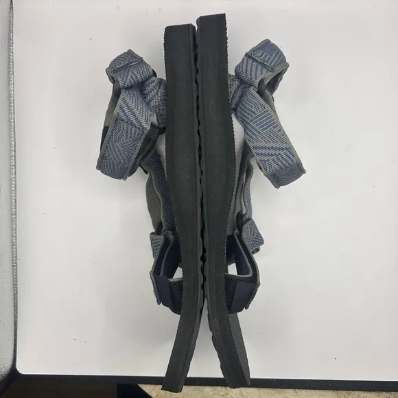 Men's Teva Sandals, Size 10, Gray/Blue