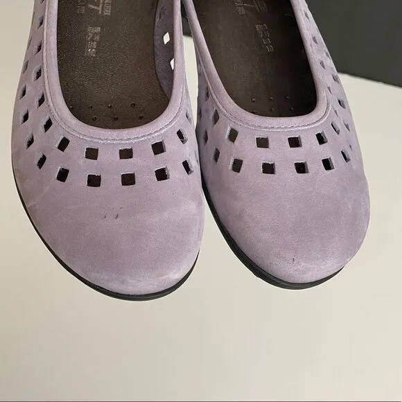 Mephisto Francia Nubuck Leather Perforated Ballet Flats Size 10