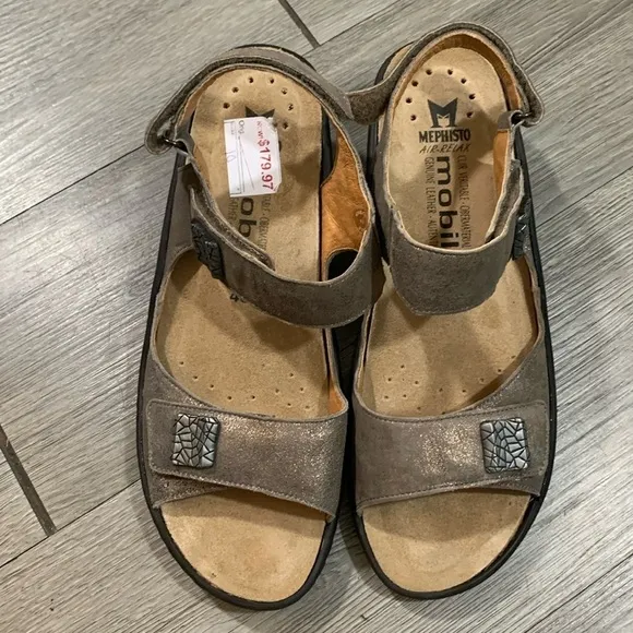 Mephisto Mobile MARYSE Taupe Leather Wedge Adjustable Strap Sandals size 40 = 10