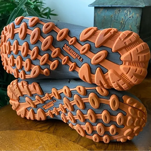 MERRELL Chameleon 7 Waterproof Hiking Boots