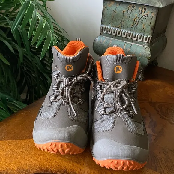 MERRELL Chameleon 7 Waterproof Hiking Boots