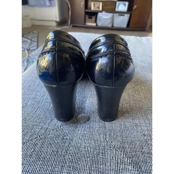 Michael Kors Bayville High Heel Penny Loafers Black Patent Leather 7M