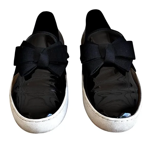 🌹MICHAEL KORS COLLECTION Black Patent Leather Slip-Ons w/ Bow🌹