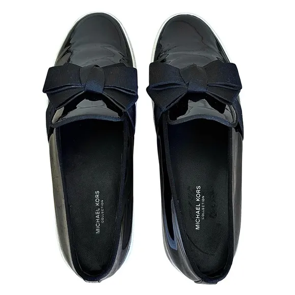 🌹MICHAEL KORS COLLECTION Black Patent Leather Slip-Ons w/ Bow🌹