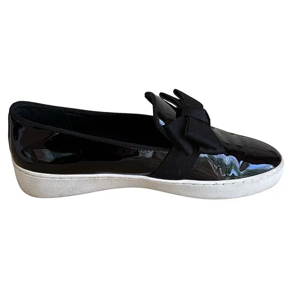 🌹MICHAEL KORS COLLECTION Black Patent Leather Slip-Ons w/ Bow🌹