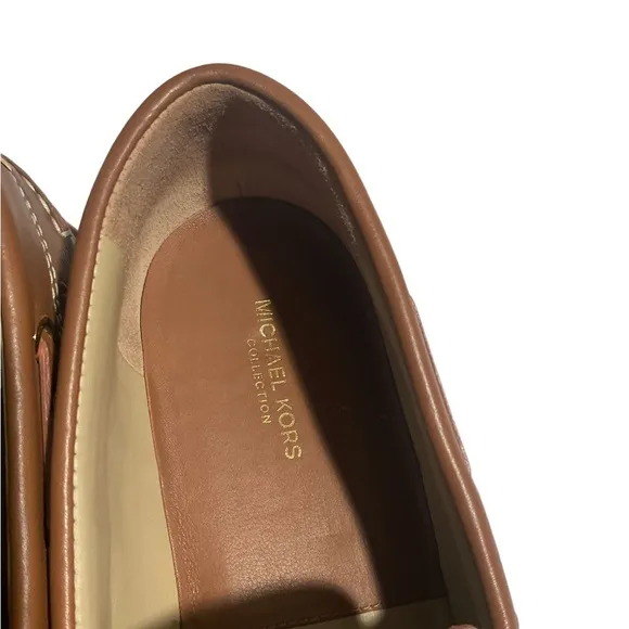 MICHAEL KORS COLLECTION Women’s Size 9.5 Kearney Leather Boat Shoe loafers