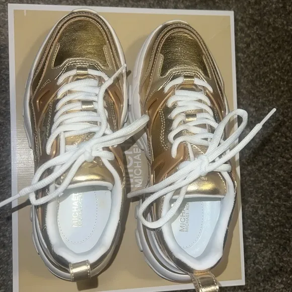 Michael Kors nick trainer sneakers. 6.5