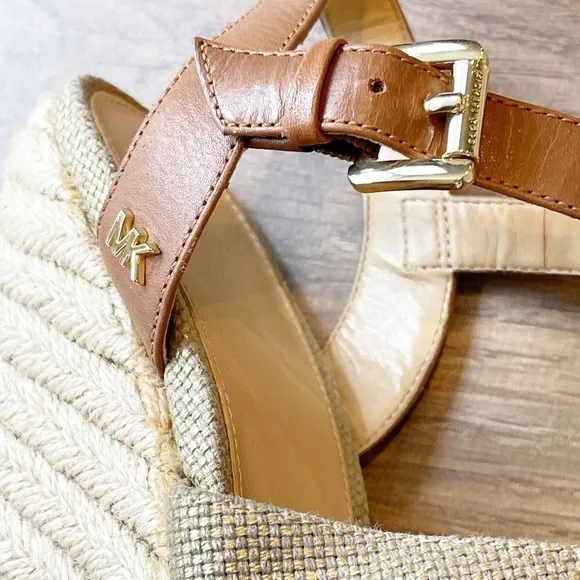 Michael Kors Penelope Wedge Canvas/LeatherGold/Luggage Platform Sandal Size 9.5M