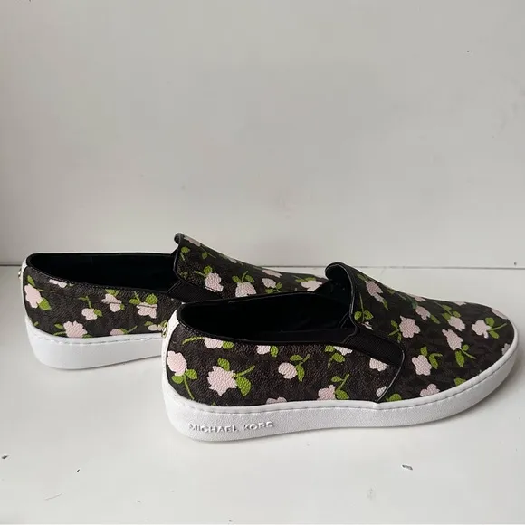 Michael Kors Women’s brown And Pink floral slip on Flats/sneakers Size:6.5