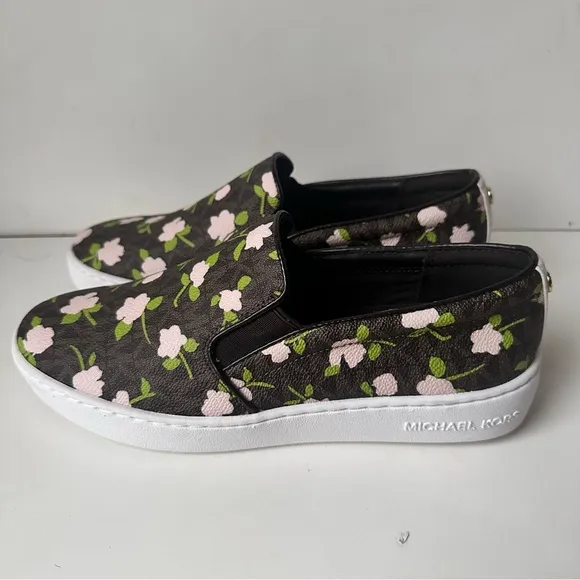 Michael Kors Women’s brown And Pink floral slip on Flats/sneakers Size:6.5