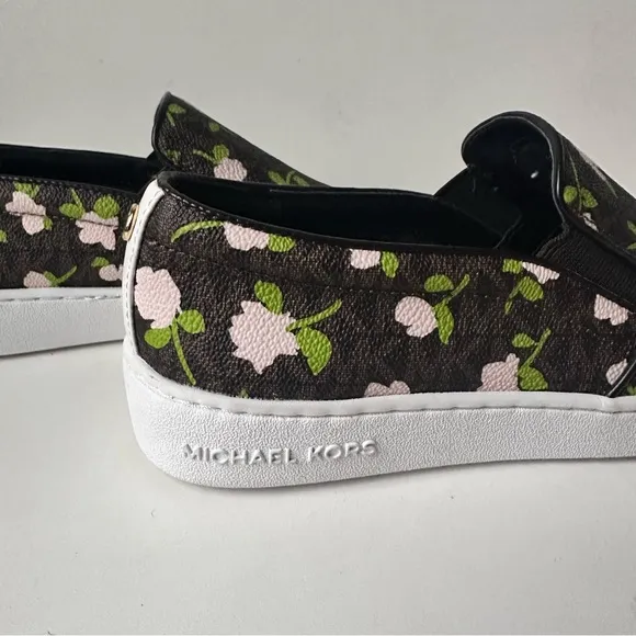 Michael Kors Women’s brown And Pink floral slip on Flats/sneakers Size:6.5