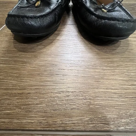 Michael Kors Women's Everett Mocs Black Leather Logo Flats
