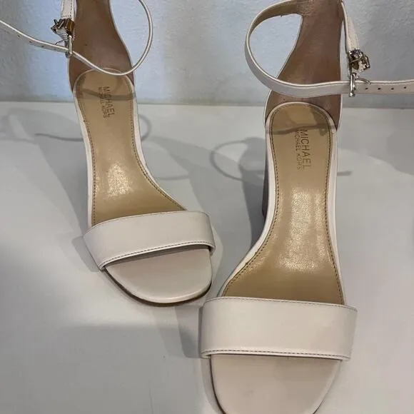 MICHAEL KORS Women’s Fiona Wood Wedge Open Toe Sandals Ankle Strap, Cream