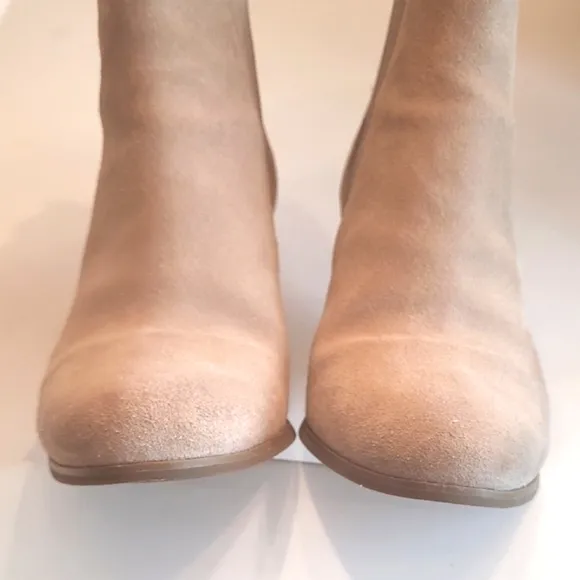 Michael Michael Kors Lottie Bootie Suede Slip On Ankle Boot Square Heel Pull Tab