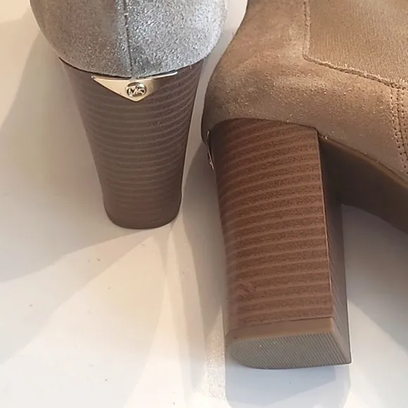 Michael Michael Kors Lottie Bootie Suede Slip On Ankle Boot Square Heel Pull Tab