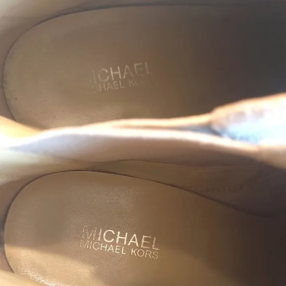Michael Michael Kors Lottie Bootie Suede Slip On Ankle Boot Square Heel Pull Tab