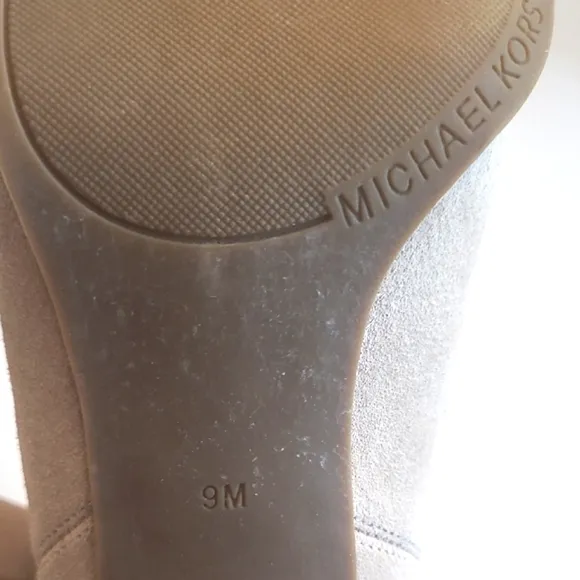Michael Michael Kors Lottie Bootie Suede Slip On Ankle Boot Square Heel Pull Tab