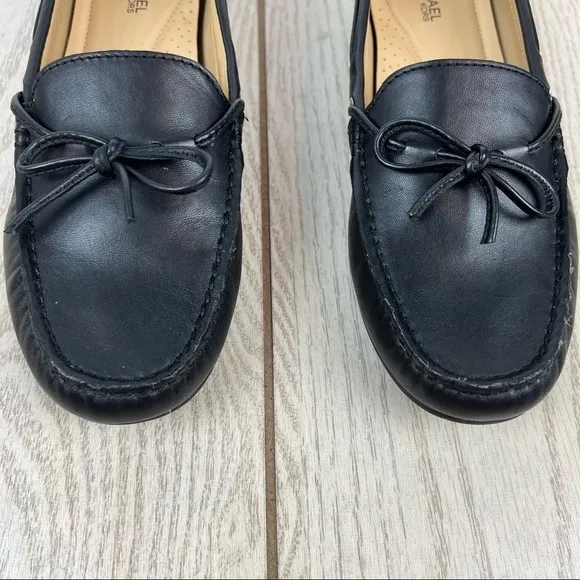 Michael Michael Kors Sutton Bow Moccasin Flat Loafers 8M Black Leather $115