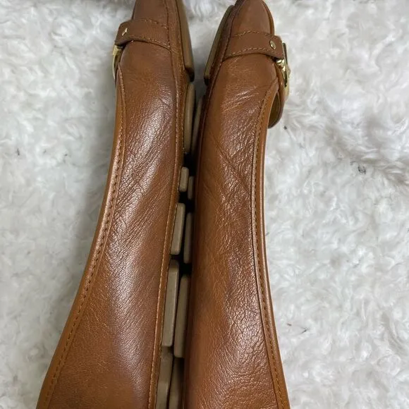 Michael Kors Fulton leather tan slip on flats with gold tone logo accent SZ7.5M