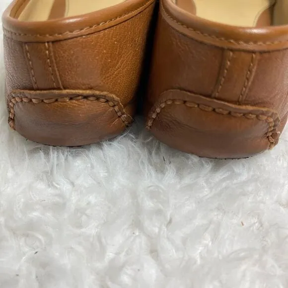 Michael Kors Fulton leather tan slip on flats with gold tone logo accent SZ7.5M
