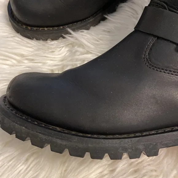 MILWAUKEE BIKING boots size 10 excellent condition color black