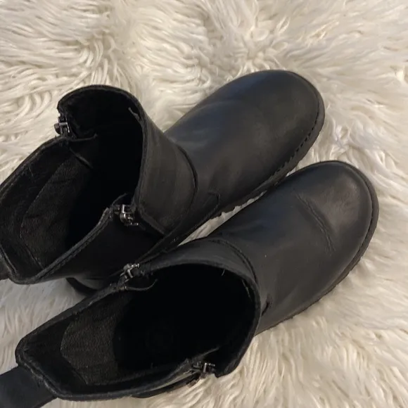 MILWAUKEE BIKING boots size 10 excellent condition color black