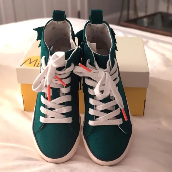 Mini Boden Canvas High Top Sneakers Forest Green Dragon. Size EU28/US11