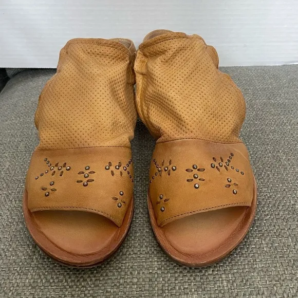 Miz Mooz Fifi Women's Sandals 7.5-8 EU 38 W Brown Wheat Leather