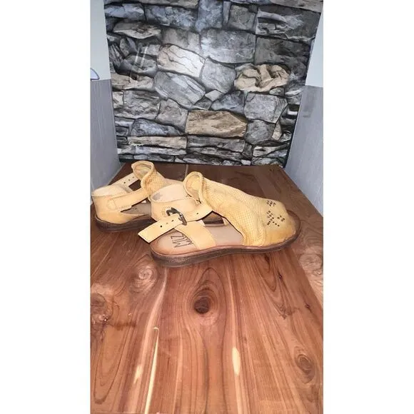 Miz Mooz - Leather Ankle-Strap Sandals - Fifi - Wheat - EU 41 Wide US 10.5
