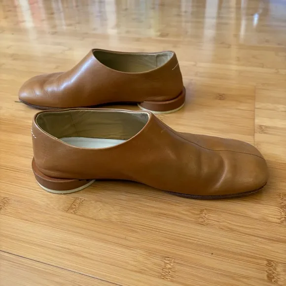 MM6 Maison Margiela Tan Square Toe Leather loafers - SIZE 38