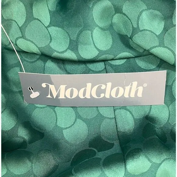 Modcloth I Wanna Be Adored Babydoll Dress Green Puff Sleeve Size Medium NEW