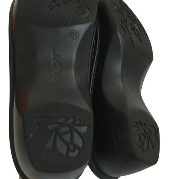 Naot black womens sandals size 38