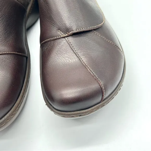 NAOT Womens 39 EU 8 - 8.5 US Lagoon Brown Leather Comfort Loafers Flats Shoes