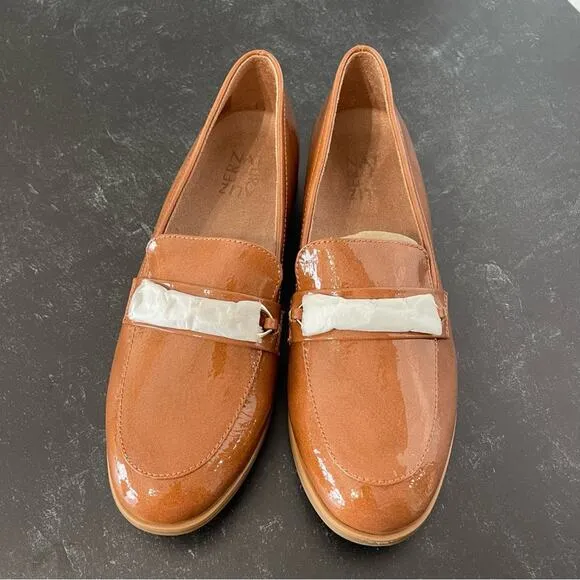 Naturalizer Mariana Chain Link Loafers Women’s Tan Patent Sz 7
