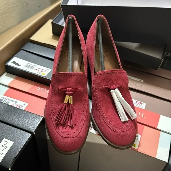 NATURALIZER Trixie Loafers