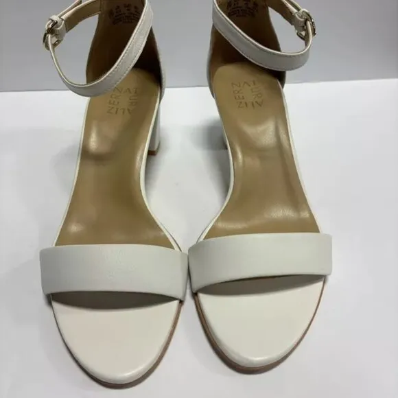 Naturalizer Women’s Vera, White Ankle Strap Sandals, Size 9 Wide