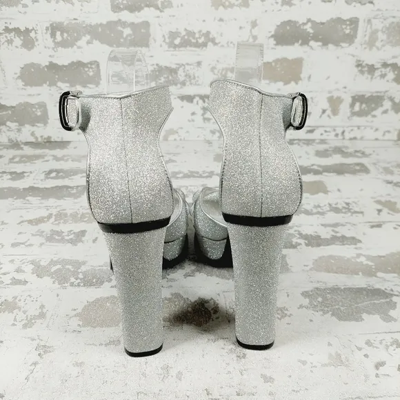 NEW Alexander McQueen Womens Silver Platform High Heeled Cocktail Sandals K686