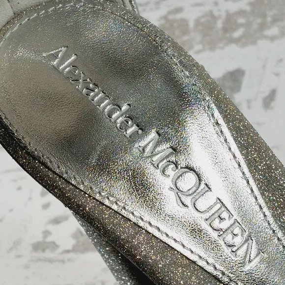 NEW Alexander McQueen Womens Silver Platform High Heeled Cocktail Sandals K686
