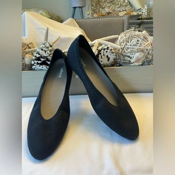 NEW ALLBIRDS TREE BREEZER NEW BLACK FLATS SIZE W 10.5